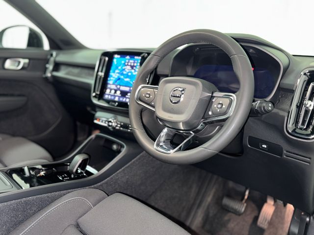 Image for 2023 Volvo XC40 EXTENDED RANGE Core EXT RNG 5DR Auto
