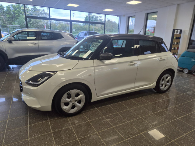 Image for 2025 Suzuki Swift 1 2 Hybrid Motion CVT