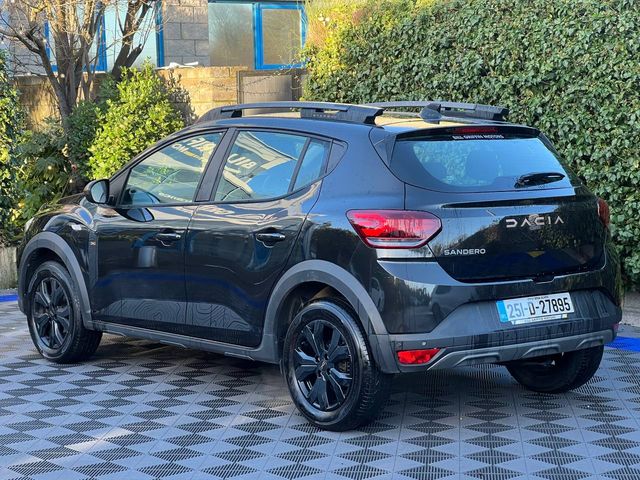 Image for 2025 Dacia Sandero STEPWAY EXTREME 1.0 TCE // VERY LOW MILEAGE // HEATED SEATS // REVERSE CAMERA