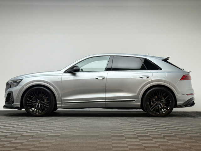 Image for 2025 Audi Q8 BLACK EDITION 55 TFSI E QUATTRO