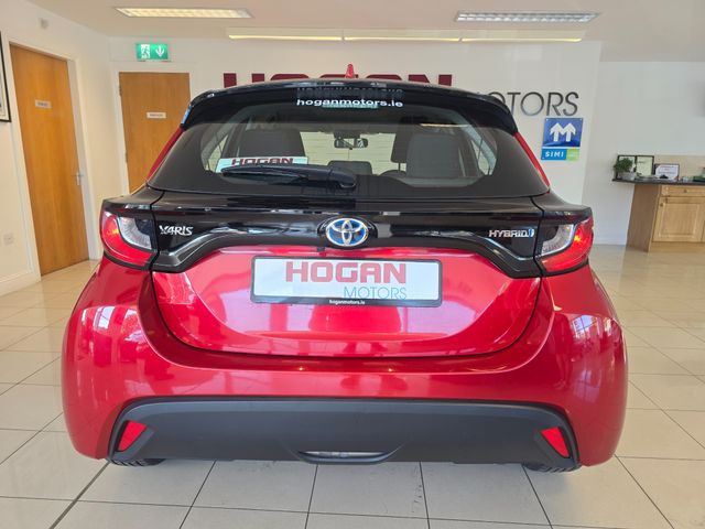 Image for 2022 Toyota Yaris Hybrid Luna Automatic