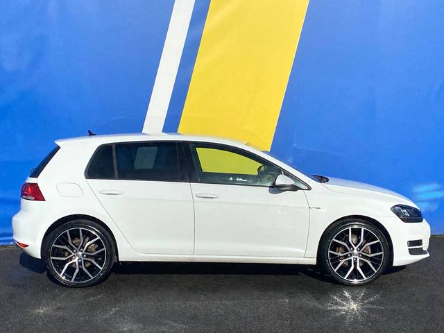 Image for 2015 Volkswagen Golf 1.2 TSI R-LINE PACK AUTO // COMFORTLINE // FULL SERVICE HISTORY // NEW 19" ALLOYS // ADAPTIVE CRUISE CONTROL