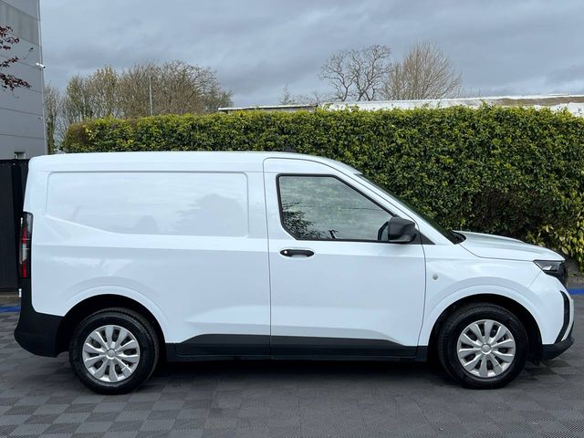 Image for 2025 Ford Transit COURIER TREND 1.5 D ECOBLUE // VERY LOW MILEAGE // APPLE CARPLAY/ANDROID AUTO // HEATED SEATS