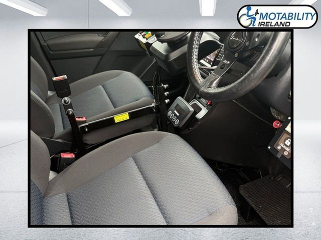 Image for 2018 Volkswagen Caddy Drive From Wheelchair