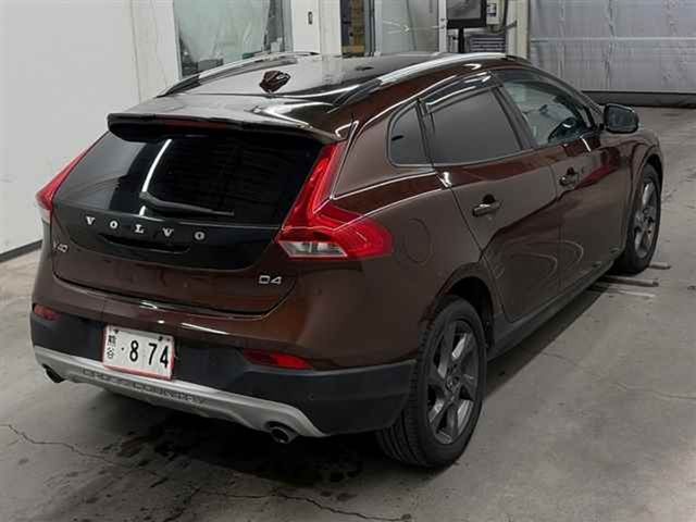 Image for 2015 Volvo V40 Cross Country COMING SOON