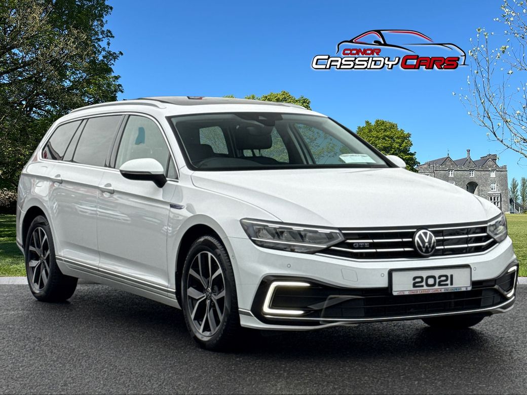 Image for 2021 Volkswagen Passat GTE DSG // 12 MONTH WARRANTY // SAME DAY FINANCE // SUNROOF // HYBRID 