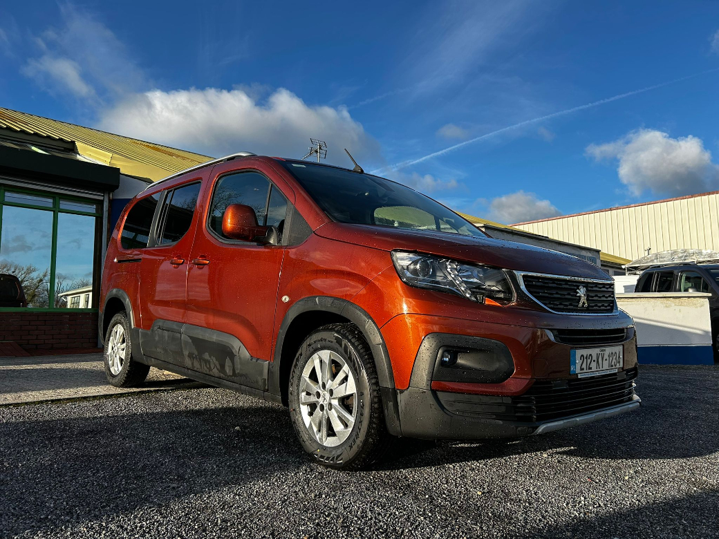 Image for 2021 Peugeot Rifter LWB Wheelchair Accessible
