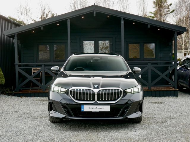 Image for 2025 BMW 5 Series 530E M SPORT TOURING , TECH PACK, HUD, HARMAN KARDON, GLASS PAN-ROOF, ADAPTIVE LED LIGHTS, M SPORT PACKAGE