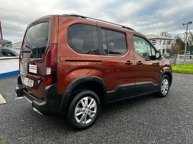 Image for 2020 Peugeot Rifter Wheelchair Accessible 