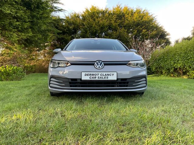 Image for 2022 Volkswagen Golf Life 1.5 TSI Petrol