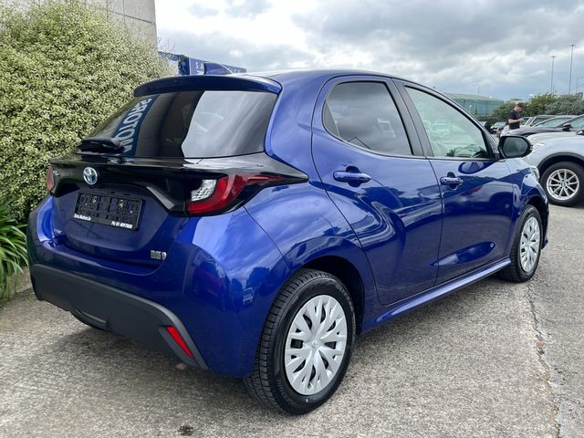 Image for 2023 Toyota Yaris 4WD X HYBRID AUTOMATIC 1.5 PETROL //REVERSE CAMERA//KEYLESS ENTRY//ADAPTIVE CRUISE CONTROL//ALL WHEEL DRIVE//CARPLAY//