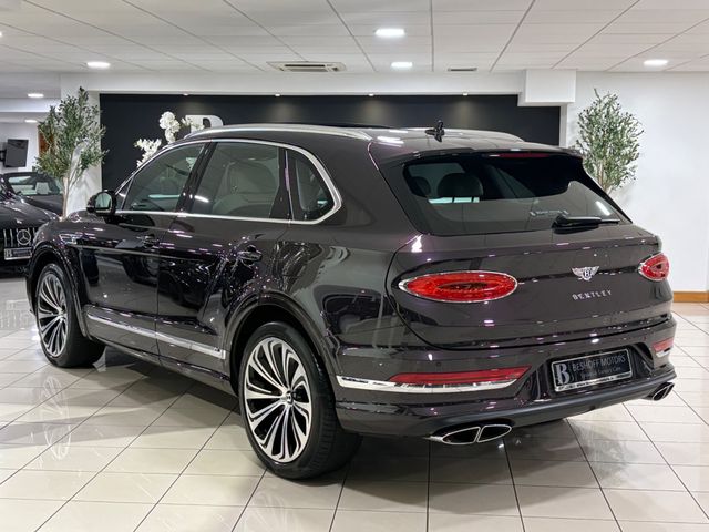 Image for 2022 Bentley Bentayga 3.0 V6 E-HYBRID=LOW MILES//1 OWNER//FULL BENTLEY SERVICE HISTORY=222 D REG=ONLY €140 ANNUAL ROAD TAX//TAILORED FINANCE PACKAGES AVAILABLE=TRADE INS WELCOME
