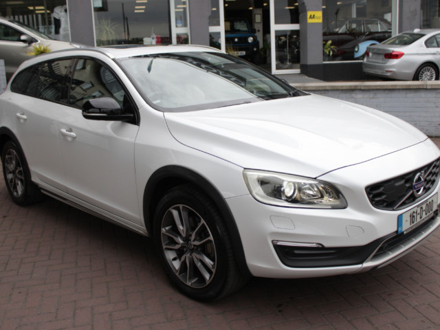 Image for 2016 Volvo V60 CROSS-COUNTRY 2.0D4 5DR ESTATE AUTO 