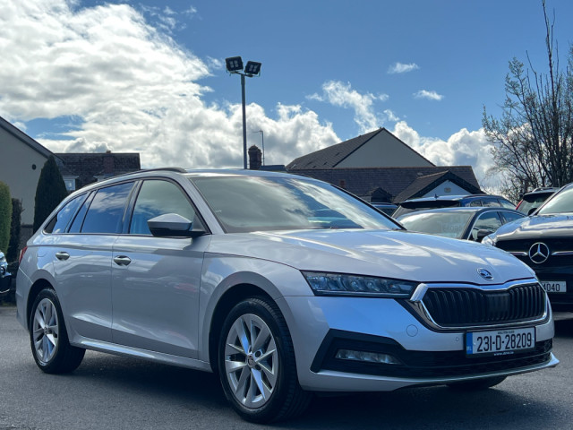 Image for 2023 Skoda Octavia COMBI AMBITION 2.0TDI 115HP *IRISH CAR*