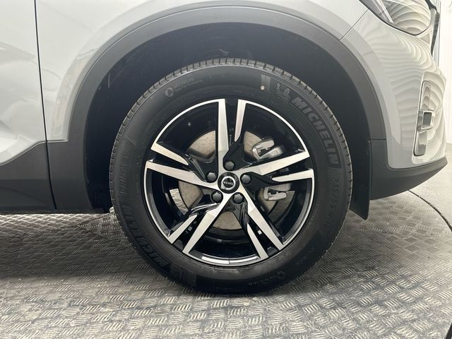 Image for 2026 Volvo XC40 B3 MILD HYBRID *PETROL* €120 P/W 3YRS