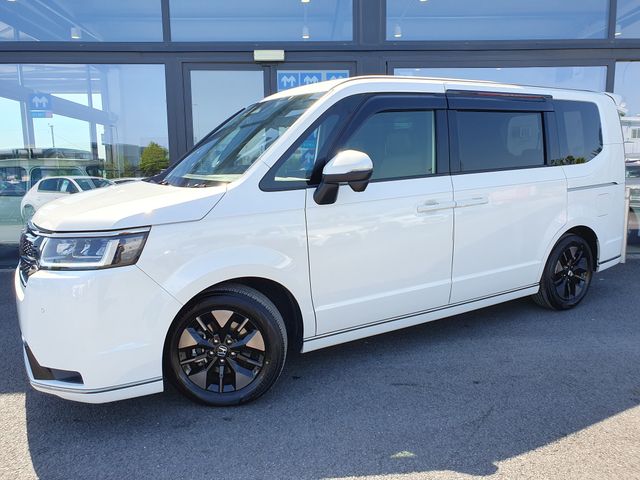 Image for 2022 Honda Stepwagon NEW MODEL * 8 SEATS * SPADA EDITION * HALF LEATHER * 2.0 E:HEV AUTOMATIC 