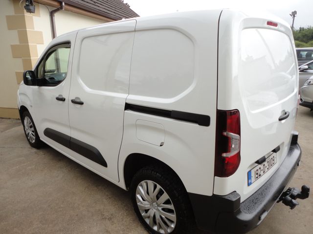 Image for 2019 Peugeot Partner Professional L1 Bhdi