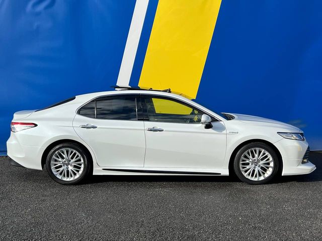 Image for 2017 Toyota Camry G-LEATHER PACKAGE 2.5 HYBRID // MODELLISTA BODYKIT // PANORAMIC SUNROOF // LEATHER HEATED SEATS