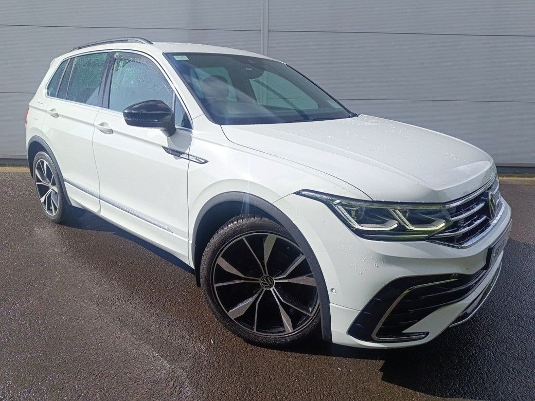 Image for 2023 Volkswagen Tiguan 2.0 TDI 150HP R-Line Top Spec Pure White
