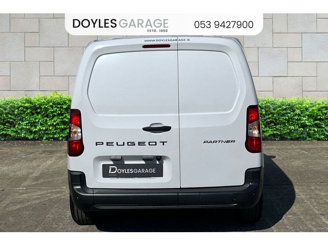 Image for 2024 Peugeot Partner Professional Plus 1.5 Diesel 100bhp 650kg *VAT DOCKET*