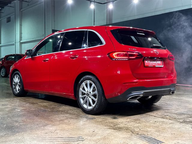 Image for 2019 Mercedes-Benz B Class B180 1.4 AUTOMATIC - HALF BLACK LEATHER - FACTORY ALLOY WHEELS - ELECTRIC/HEATED SEAT - REAR CAMERA