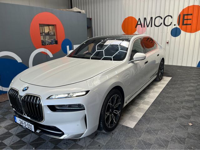 Image for 2024 BMW i7 €79950 2024 BMW I7 EDRIVE 50 EXCELLENCE 98% SOH / CRUISE CONTROL / 360° CAMERA / ELECTRIC MEMORY MASSAGING & HEATED FRONT & REAR SEATS / AMBIENT LIGHTS / AUTOMATIC DOORS / PANORAMIC SUNROOF/CARPLAY