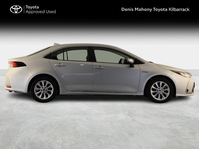 Image for 2019 Toyota Corolla HYBRID LUNA SALOON