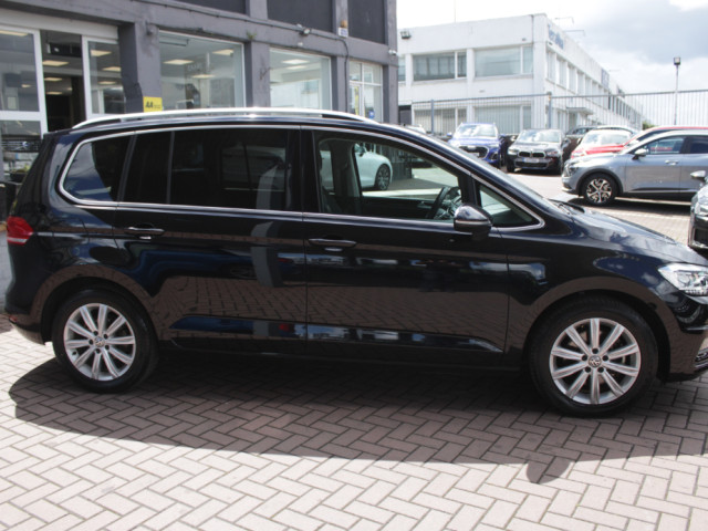 Image for 2019 Volkswagen Touran 2019 VW TOURAN