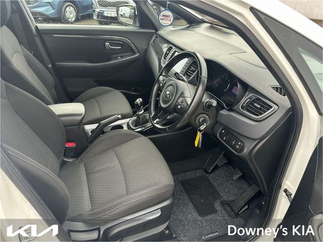 Image for 2018 Kia Carens 1.7 TD 7-SEATER
