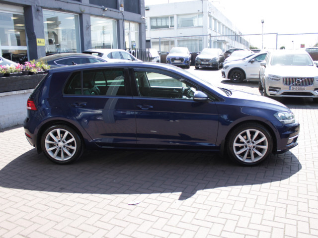 Image for 2018 Volkswagen Golf HIGHLINE 1.6TDI 115HP 5DR // WITH 225, 000 KM'S // BUY WITH CONFIDENCE AA AND SIMI APPROVED DEALER 2026 // FINANCE ARRANGED // ALL TRADE INS WELCOME //