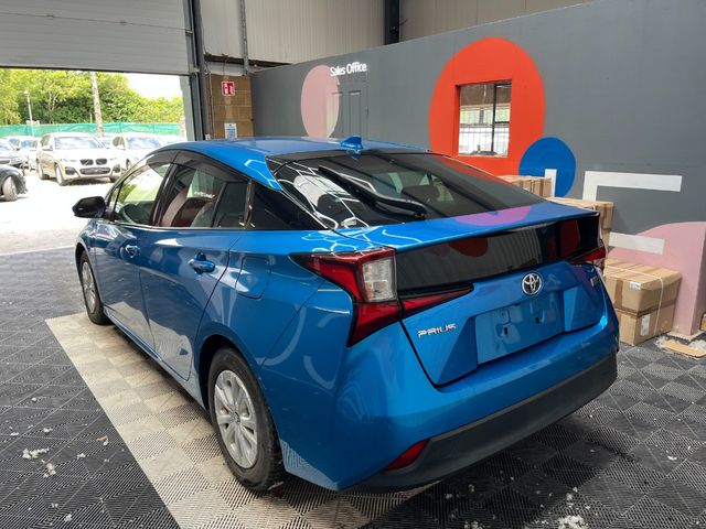 Image for 2019 Toyota Prius 2019 TOYOTA PRIUS S 1.8 AUTOMATIC / CRUISE CONTROL / PARKING CAMERA AND MORE