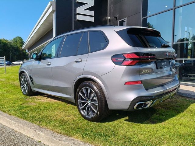Image for 2026 BMW X5 xDrive 50e M Sport