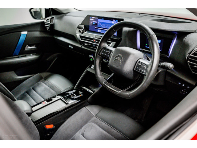 Image for 2023 Citroen C4 ë-SHINE PLUS 50kWh Auto 136HP