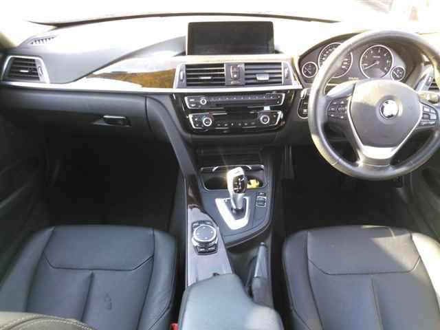 Image for 2017 BMW 3 Series 320D LUXURY AUTO