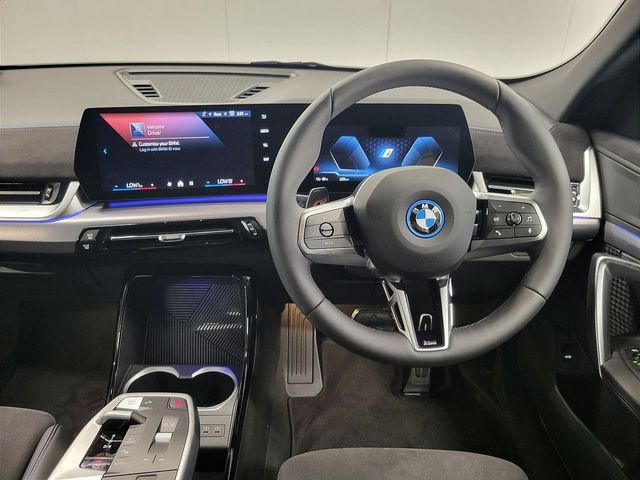 Image for 2026 BMW iX2 eDrive20 M Sport