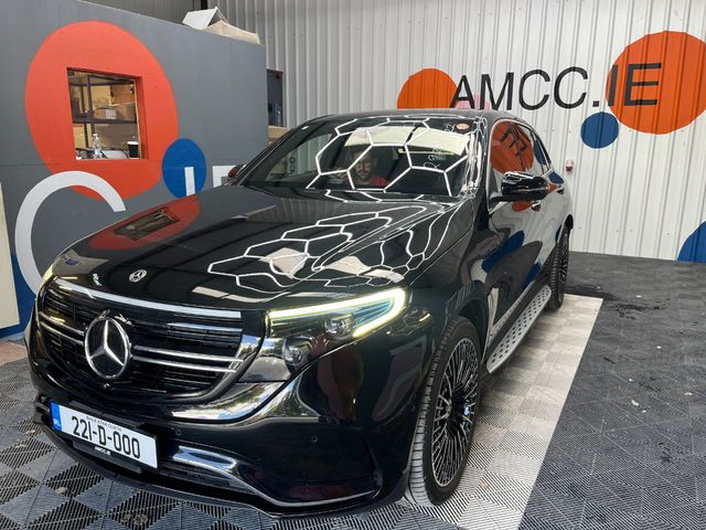 Image for 2022 Mercedes-Benz EQC 2022 MERCEDES-BENZ EQC400 AUTOMATIC / CRUISE CONTROL / PARKING CAMERA / PANORAMIC ROOF/ ELECTRIC MEMORY & HEATED SEATS / PADDLE SHIFTERS / AMBIENT LIGHTS AND MORE