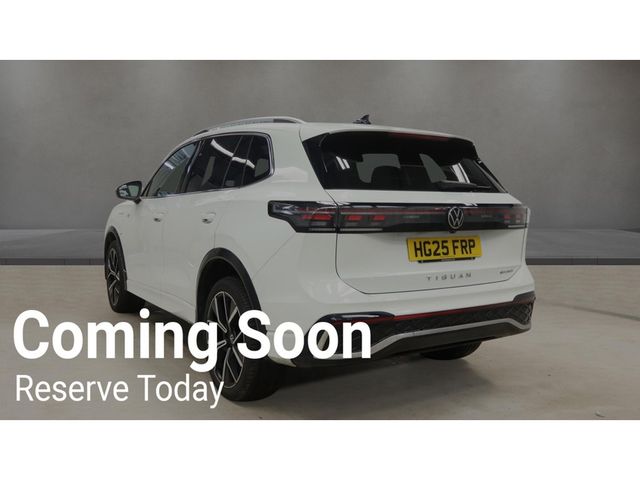 Image for 2025 Volkswagen Tiguan 1.5TSi PHEV R-LINE AUTOMATIC **ONE OWNER / NEW MODEL / APPLE CARPLAY / ADAPTIVE CRUISE CONTROL / BLIND SPOT ASSIST / HEATED & MASSAGE FRONT SEATS / HEATED STEERING WHEEL / WIRELESS PHONE CHARGING**