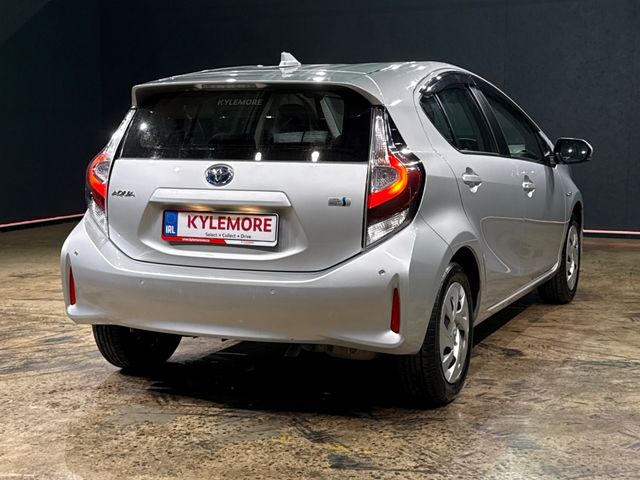 Image for 2020 Toyota Aqua 1.5 PETROL HYBRID - HEATING / AC CONTROLS - MULTI FUNCTION STEERING WHEEL - PARKING SENSORS