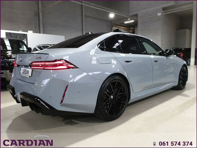 Image for 2025 BMW M5 M5 X-DRIVE 4 DR AUTO - COMFORT PACK, PAN SUNROOF