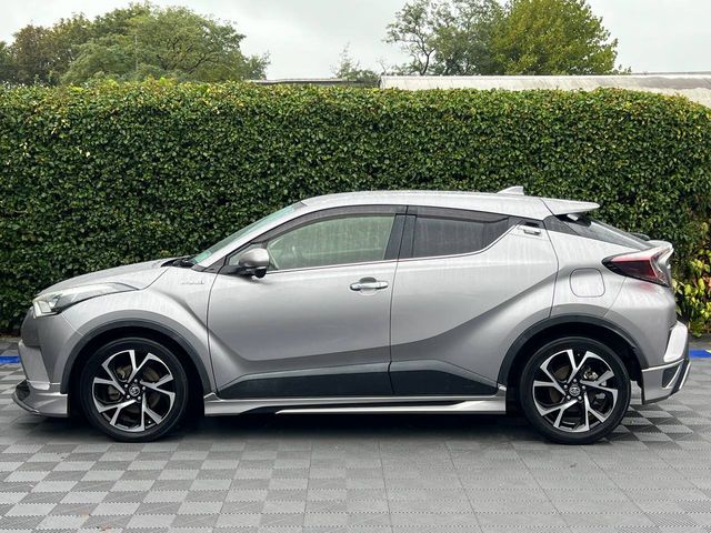Image for 2018 Toyota C-HR G-LED MODELLISTA PACK 1.8 HYBRID AUTO // REVERSE CAMERA // 18" DIAMOND CUT ALLOYS // ADAPTIVE CRUISE CONTROL