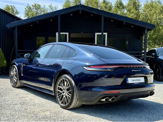 Image for 2022 Porsche Panamera 4 E-HYBRID PLATINUM EDITION HUGE SPEC, BOSE SOUND SYSTEM, CRAYON INTERIOR, AMBIENT LIGHTING, TILT AND SLIDE PAN ROOF, SPORT CHRONO, AIR SUSPENSION