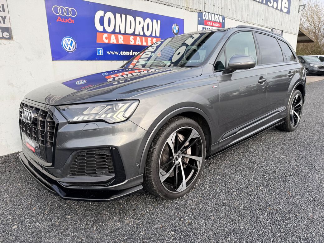 Image for 2021 Audi Q7 55 TFSI e S Line