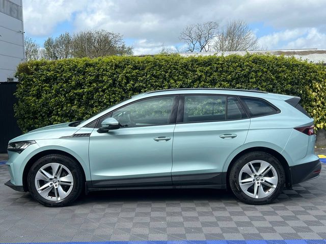 Image for 2023 Skoda Enyaq IV 60 // VERY LOW MILEAGE // APPLE CARPLAY/ANDROID AUTO // DIGITAL CLUSTER