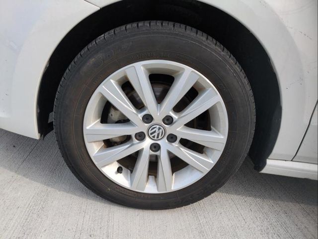 Image for 2014 Honda Vezel Hybrid X