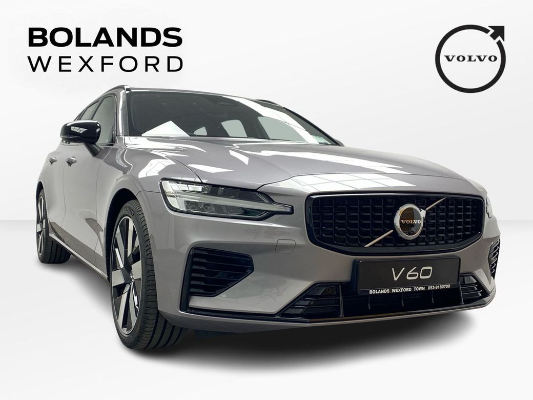 Image for 2026 Volvo V60 Plus T6 AWD Plug-in hybrid electric/petrol 