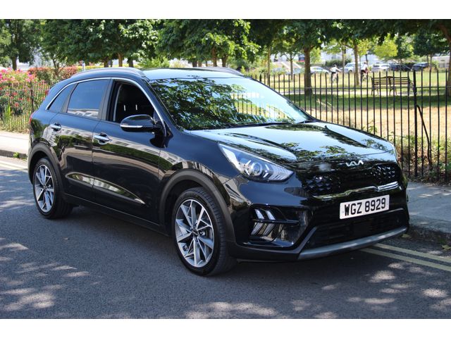 Image for 2022 Kia Niro 3 Self Charging Hybrid - Full Leather, Birds Eye Park, Heated everything!