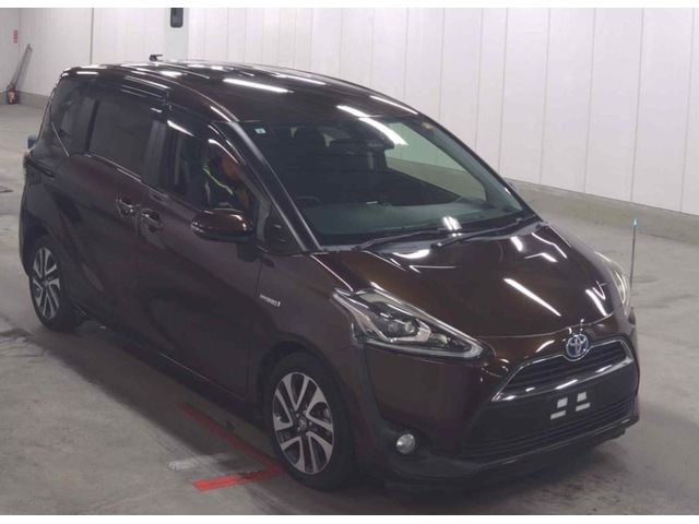 Image for 2015 Toyota Sienta 1.5 Petrol Hybrid G Auto