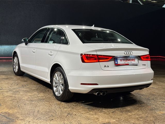 Image for 2016 Audi A3 1.0L TFSI - FACTORY ALLOYS - REVERSE CAMERA - A/C HEATING CONTROLS - CRUISE CONTROL