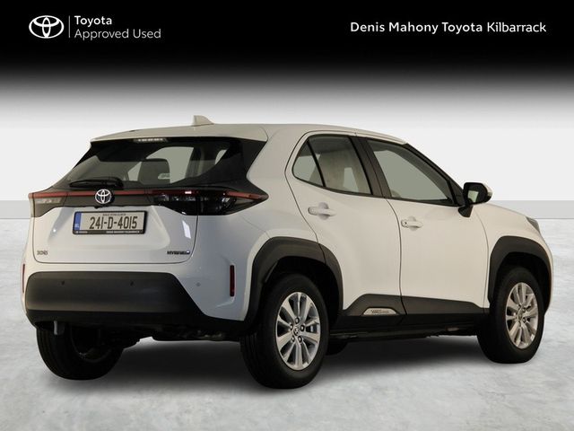 Image for 2024 Toyota Yaris Cross Luna