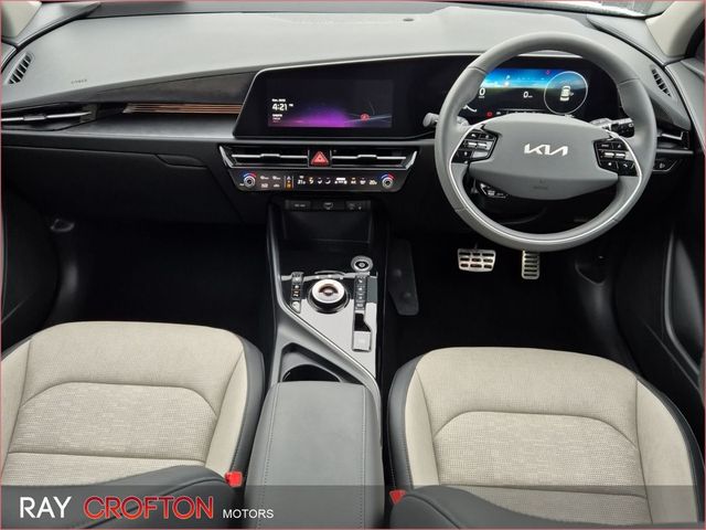 Image for 2025 Kia e-Niro Niro EV K4